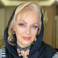هما خاکپاش